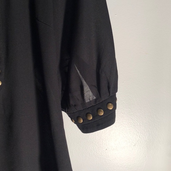 Blouse - Picture 4 of 5